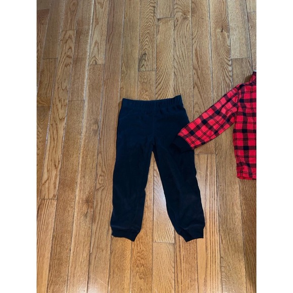 Brand new Boys or Girls  just one you Carters red & black plaid  outfit fleece - Picture 3 of 8